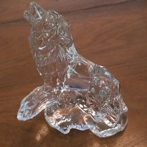 Princess House crystal wolf figurine